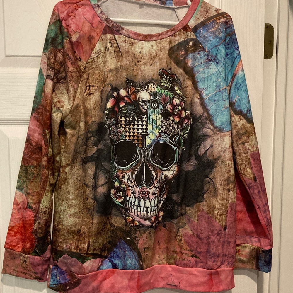 Colorful Skull Graphic shirt